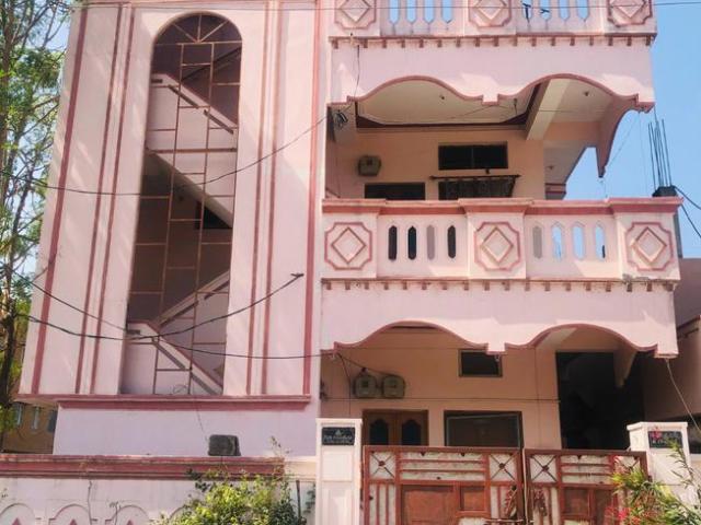 6 BHK Independent House in Chandanagar for rent Hyderabad. The reference number is 6016390