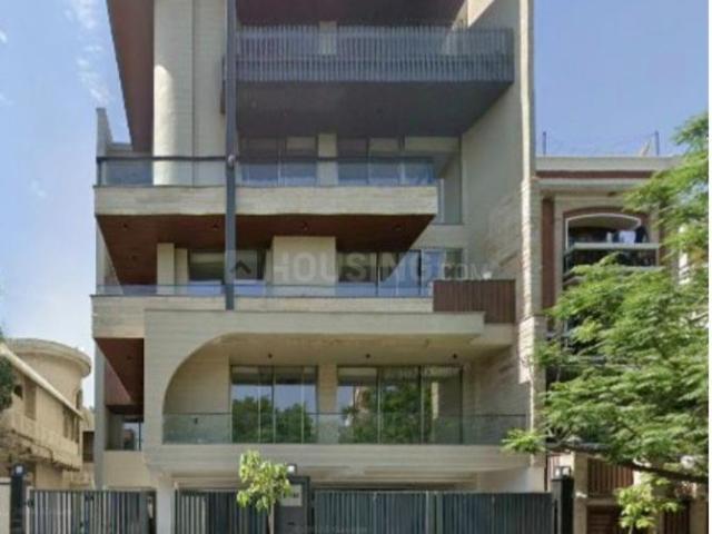 6 BHK Independent House in Defence Colony for resale New Delhi. The reference number is 21246150