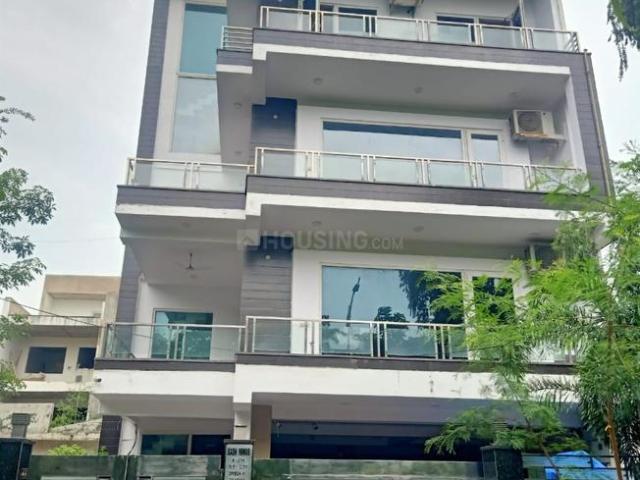 6 BHK Independent House in Delta III for resale Greater Noida. The reference number is 20229586