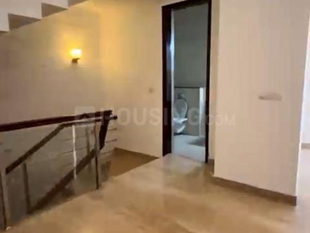 6 BHK Independent House in DLF Phase 1 for resale Gurgaon. The reference number is 20956064