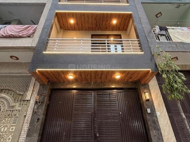 6 BHK Independent House in Dwarka Mor for resale New Delhi. The reference number is 20807020