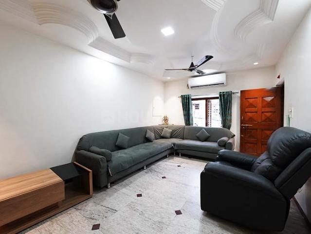 6 BHK Independent House in Ghatlodiya for resale Ahmedabad. The reference number is 19968324