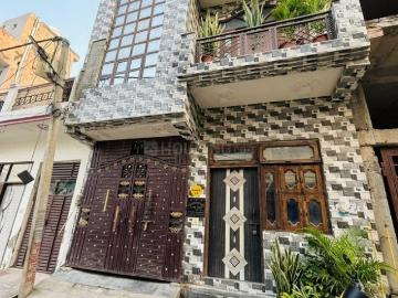 6 BHK Independent House in Ghukna for resale Ghaziabad. The reference number is 20500704