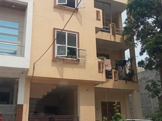 6 BHK Independent House in Gomti Nagar for resale Lucknow. The reference number is 20657199