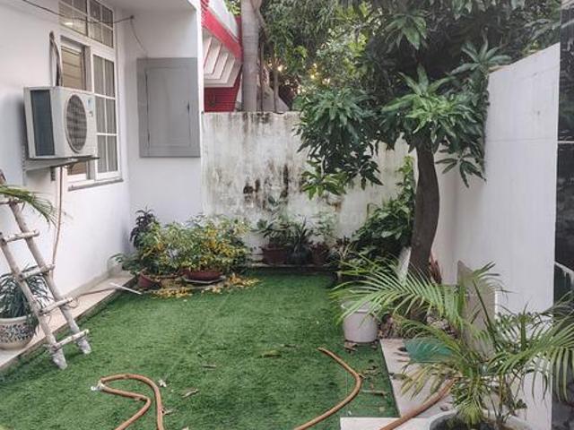 6 BHK Independent House in Gomti Nagar for resale Lucknow. The reference number is 21233380