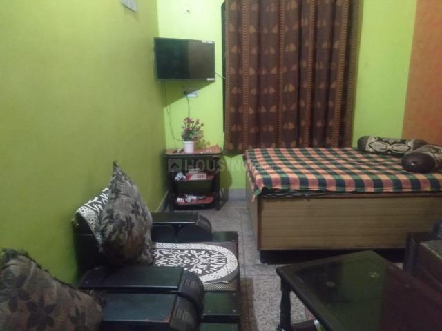 6 BHK Independent House in Gokalpur for resale New Delhi. The reference number is 9283240