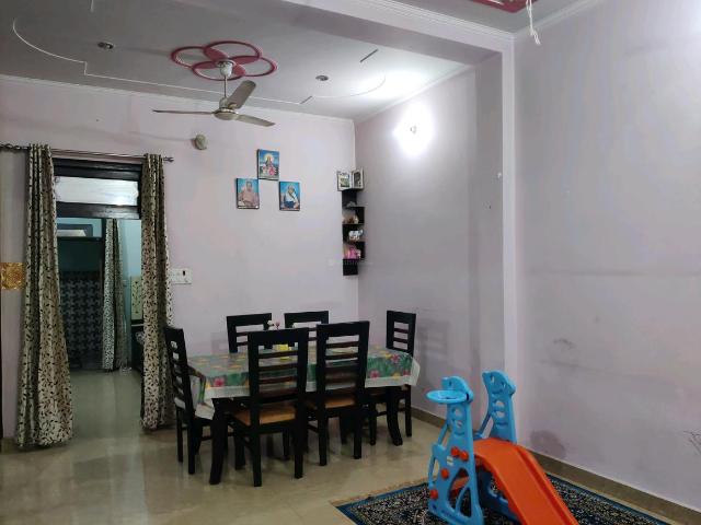6 BHK Independent House in Govindpuram for resale Ghaziabad. The reference number is 19731887