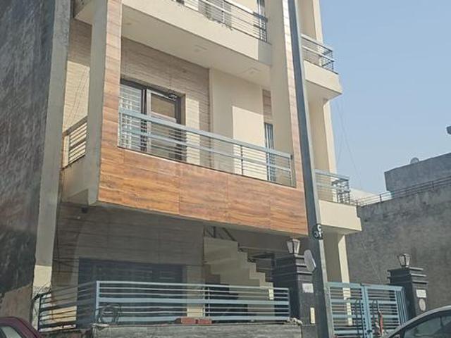 6 BHK Independent House in Gmada Aerocity for resale Mohali. The reference number is 20336884