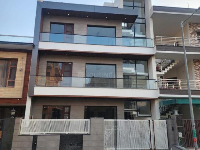 6 BHK Independent House in Gmada Aerocity for resale Mohali. The reference number is 20506770