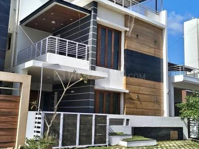 6 BHK Independent House in HSR Layout for resale Bengaluru. The reference number is 21089596