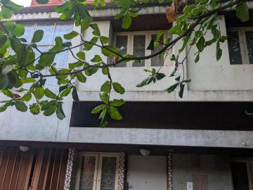 6 BHK Independent House in Indira Nagar for resale Bengaluru. The reference number is 19987219