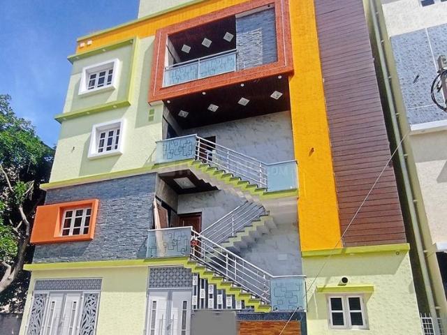 6 BHK Independent House in JP Nagar for resale Bengaluru. The reference number is 19687051