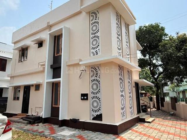 6 BHK Independent House in Kakkanad for resale Kochi. The reference number is 20822237