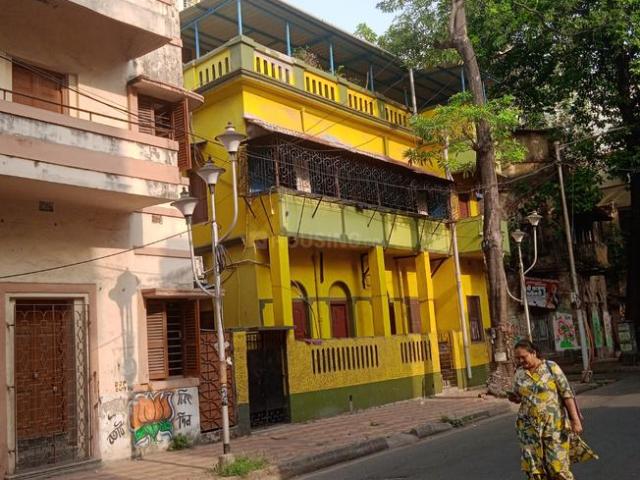 6 BHK Independent House in Kalighat for resale Kolkata. The reference number is 20346581