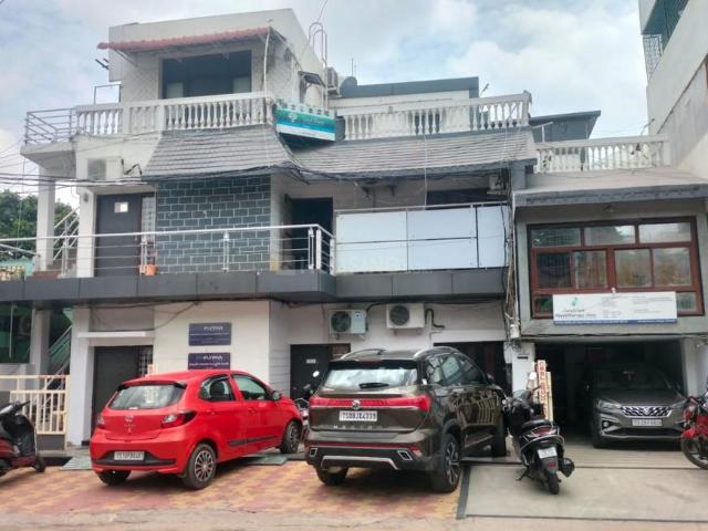 6 BHK Independent House in Karkhana for resale Secunderabad. The reference number is 19583838