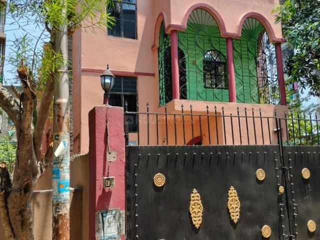 6 BHK Independent House in Kasba for resale Kolkata. The reference number is 20653428