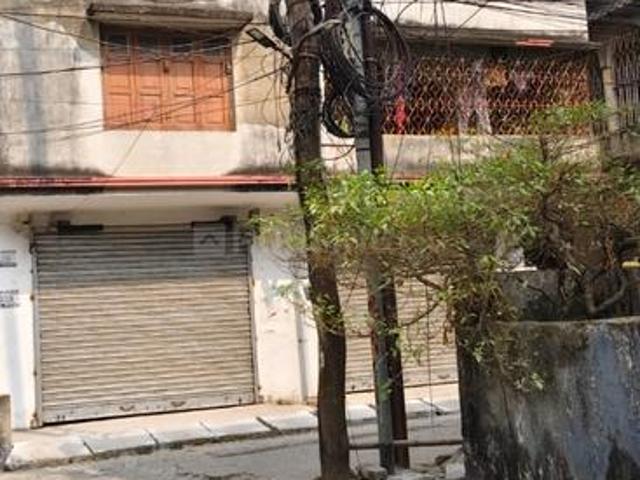 6 BHK Independent House in Keshtopur for resale Kolkata. The reference number is 19395934