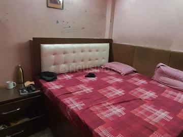 6 BHK Independent House in Krishna Nagar for resale New Delhi. The reference number is 12866611