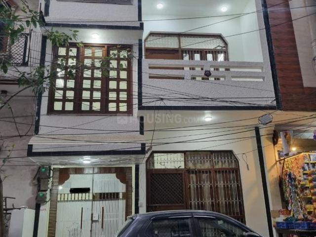 6 BHK Independent House in Krishna Nagar for resale New Delhi. The reference number is 20326696