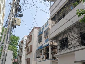 6 BHK Independent House in Lake Gardens for resale Kolkata. The reference number is 19984201