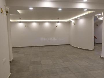 6 BHK Independent House in Maharani Bagh for resale New Delhi. The reference number is 20176229