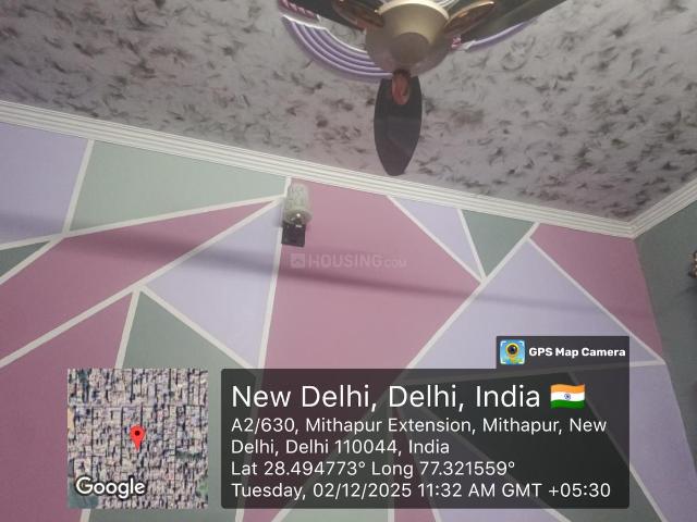 6 BHK Independent House in Mithapur for resale New Delhi. The reference number is 18958452
