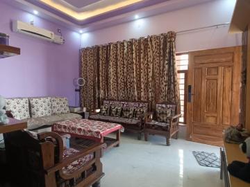 6 BHK Independent House in Mothrowala for resale Dehradun. The reference number is 19321386