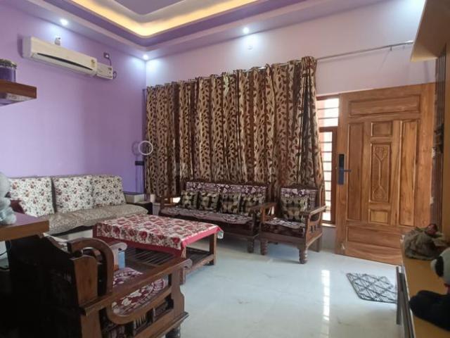 6 BHK Independent House in Mothrowala for resale Dehradun. The reference number is 19321386
