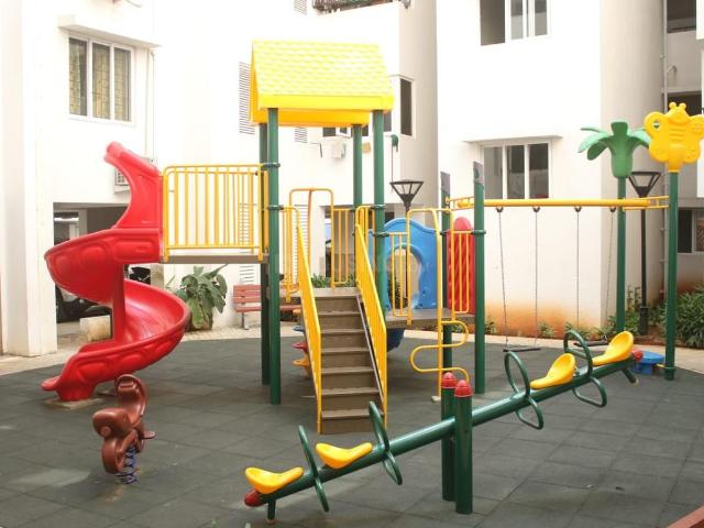 6 BHK Independent House in Neelankarai for resale Chennai. The reference number is 20649202