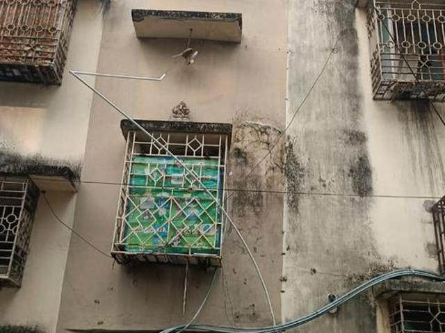 6 BHK Independent House in New Alipore for resale Kolkata. The reference number is 15935782