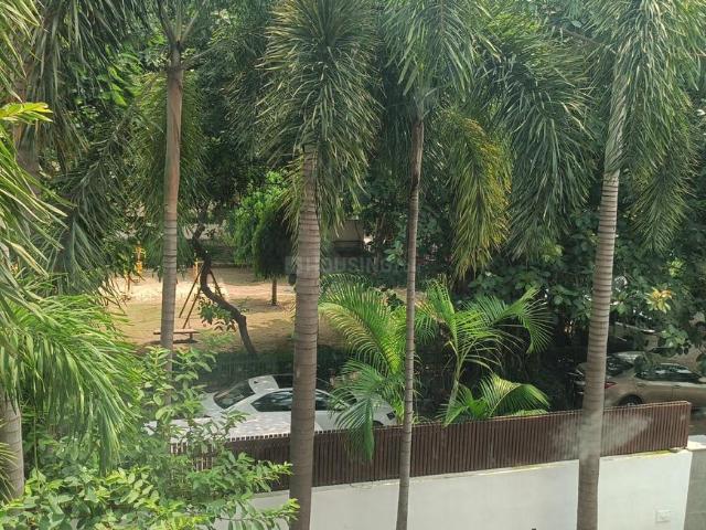 6 BHK Independent House in New Friends Colony for rent New Delhi. The reference number is 20933988