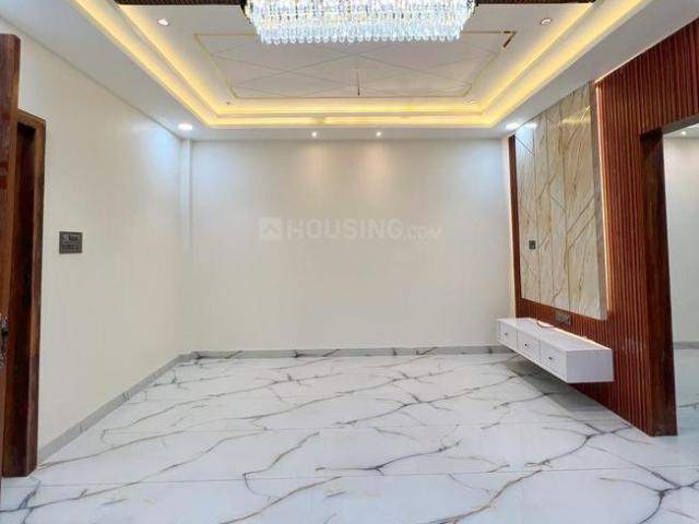 6 BHK Independent House in Nipania for resale Indore. The reference number is 20119171