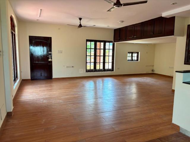 6 BHK Independent House in Panaiyur, Sholinganallur for resale Chennai. The reference number is 21011974