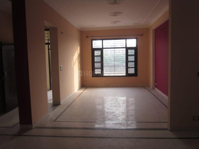 6 BHK Independent House in Panchkula Extension for rent Panchkula. The reference number is 21274481