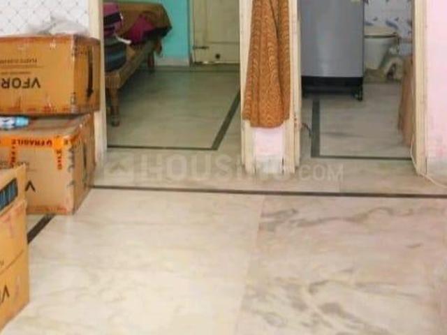 6 BHK Independent House in Pitampura for resale New Delhi. The reference number is 9002146