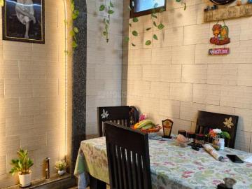 6 BHK Independent House in Sector 3 Rohini for resale New Delhi. The reference number is 19233799