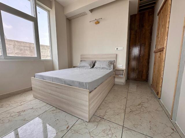 6 BHK Independent House in Sector 122 for resale Noida. The reference number is 20630180