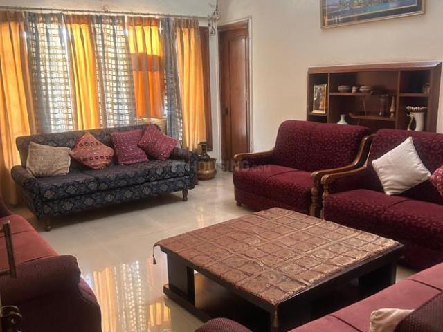 6 BHK Independent House in Sector 16 for resale Chandigarh. The reference number is 20288604