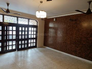 6 BHK Independent House in Sector 19 for resale Noida. The reference number is 20276528