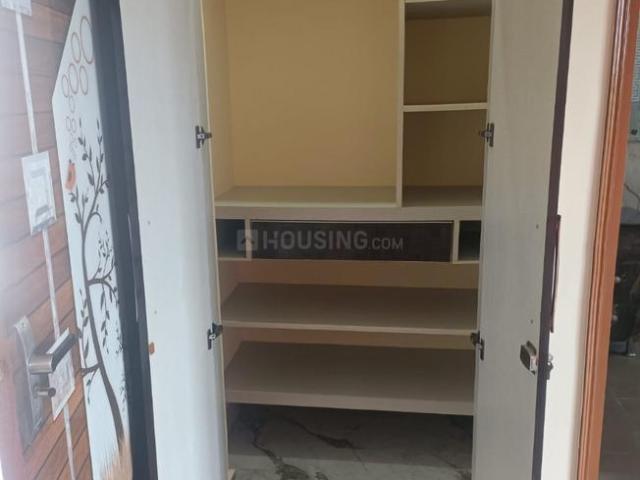 6 BHK Independent House in Sector 22 for resale Gurgaon. The reference number is 20498102