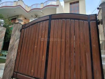 6 BHK Independent House in Sector 22 for resale Gurgaon. The reference number is 20542611