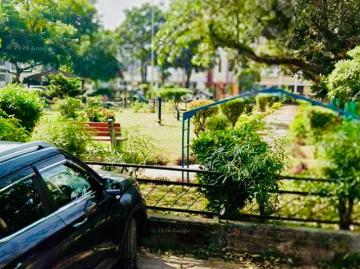 6 BHK Independent House in Sector 28 for resale Chandigarh. The reference number is 20368129