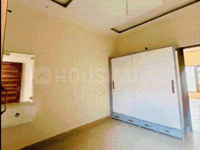 6 BHK Independent House in Sector 28 for resale Chandigarh. The reference number is 20990950
