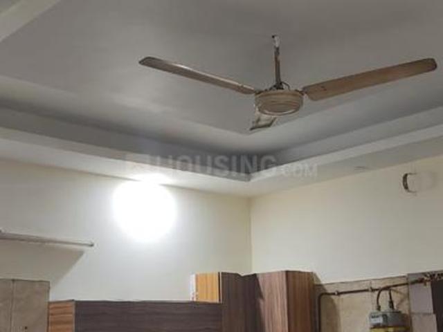 6 BHK Independent House in Sector 39 for rent Noida. The reference number is 6242806
