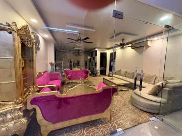 House for sale in Sadar Bazar Delhi - Garden