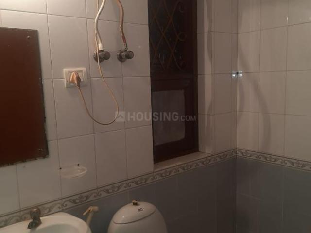 6 BHK Independent House in Sector 41 for resale Noida. The reference number is 19614761