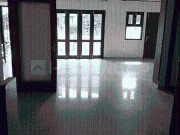 6 BHK Independent House in Sector 44 for resale Chandigarh. The reference number is 19572462