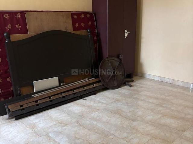 6 BHK Independent House in Sector 52 for resale Noida. The reference number is 19550733