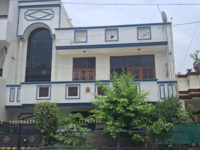 6 BHK Independent House in Sector 53 for resale Noida. The reference number is 20587253