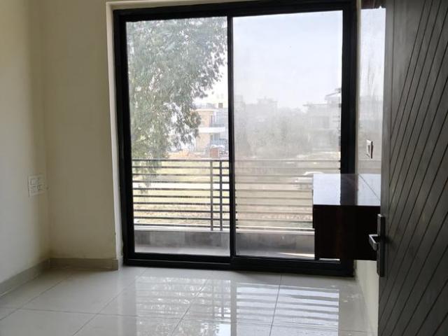 6 BHK Independent House in Sector 66 for resale Mohali. The reference number is 21067388